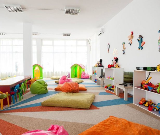 interior camera hotel pentrusejur all inclusive la Marea Neagră interior camera hotel pentrusejur all inclusive la Marea Neagră