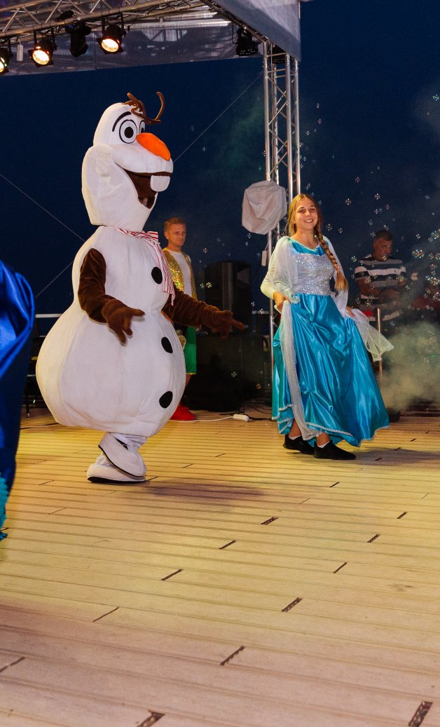 distractie la all inclusive distractie la all inclusive