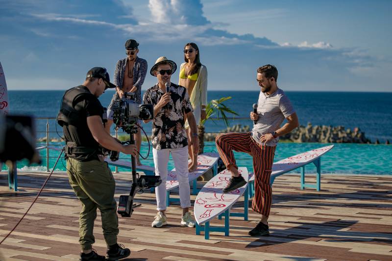 Neatza Cu Razvan Si Dani La All Inclusive