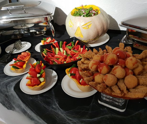 dovlcei si meniu de halloween la mera brise mangalia dovlcei si meniu de halloween la mera brise mangalia