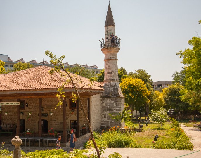 geamia esmahan sultan mangalia geamia esmahan sultan mangalia