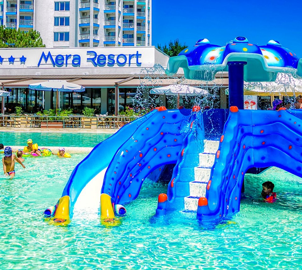 PiscinapentrucopiiMeraResor PiscinapentrucopiiMeraResor