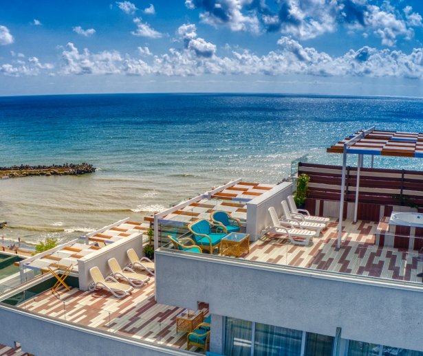 terasaprivatacujacuzzi MeraOnix marea neagra litoralul romanesc terasaprivatacujacuzzi MeraOnix marea neagra litoralul romanesc