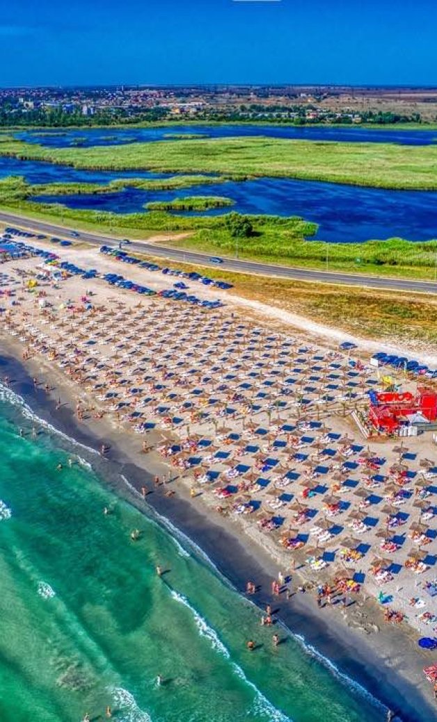 Plaja privata MeraResortVenu Plaja privata MeraResortVenu