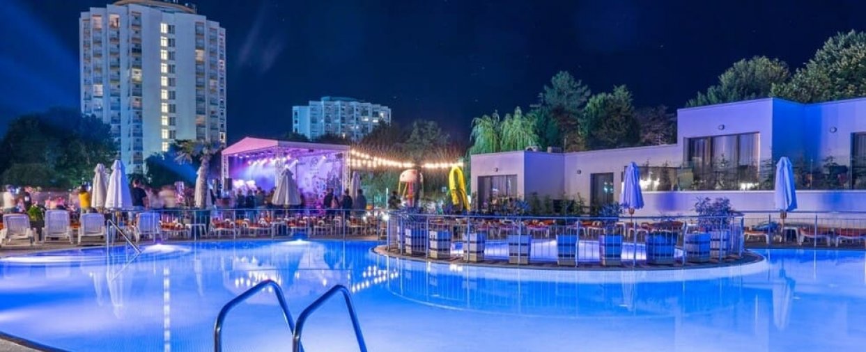 cazaredevispelitora cazaredevispelitora