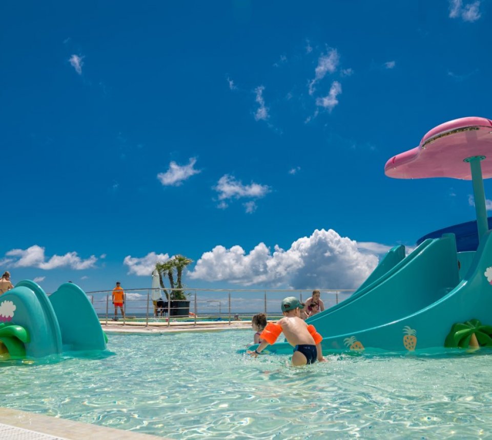 piscinapentrucopii capauror piscinapentrucopii capauror