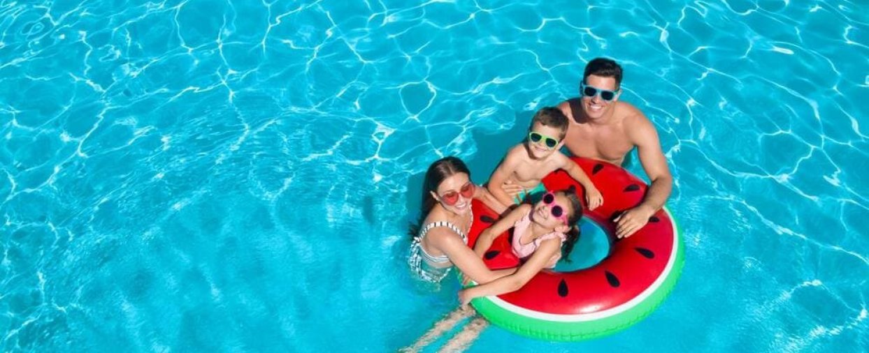 Oameniiinpiscin Oameniiinpiscin