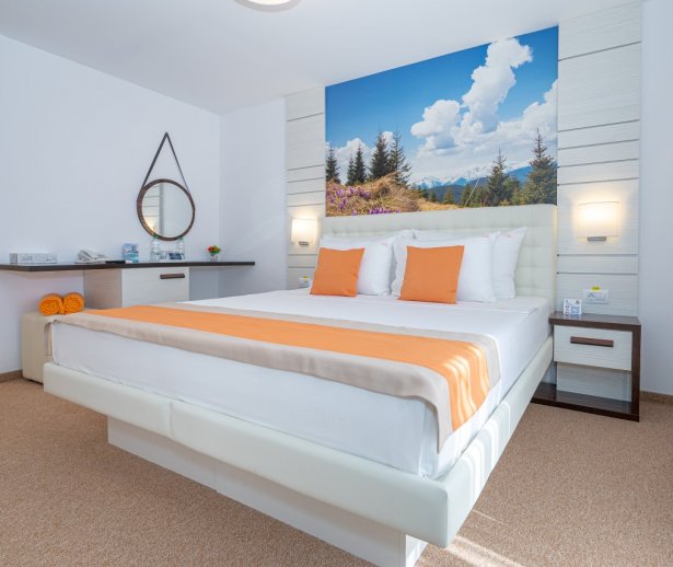 camerajuniorsuit camerajuniorsuit