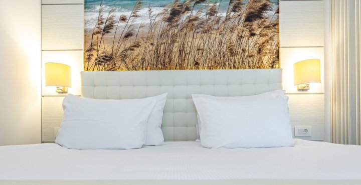 juniorsuitecazaremangalia juniorsuitecazaremangalia