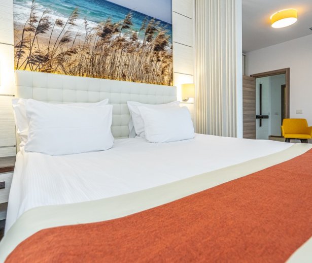 juniorsuitemerabrisemangali juniorsuitemerabrisemangali