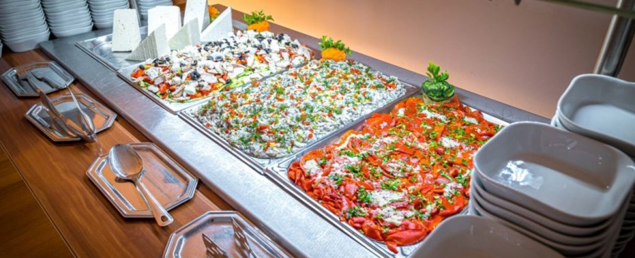 salatagreceasc salatagreceasc