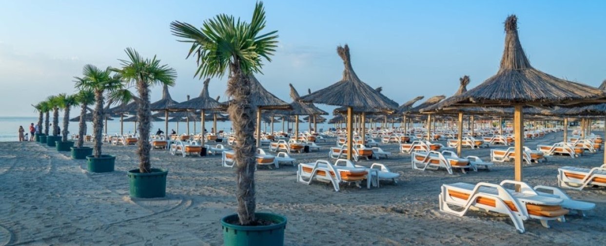 plajacusezlongurisiumbrelut plajacusezlongurisiumbrelut