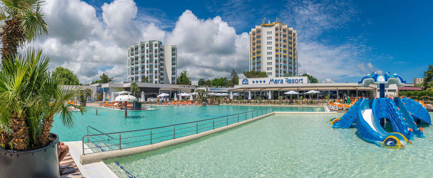 Vacanta la hotel cu piscina privata